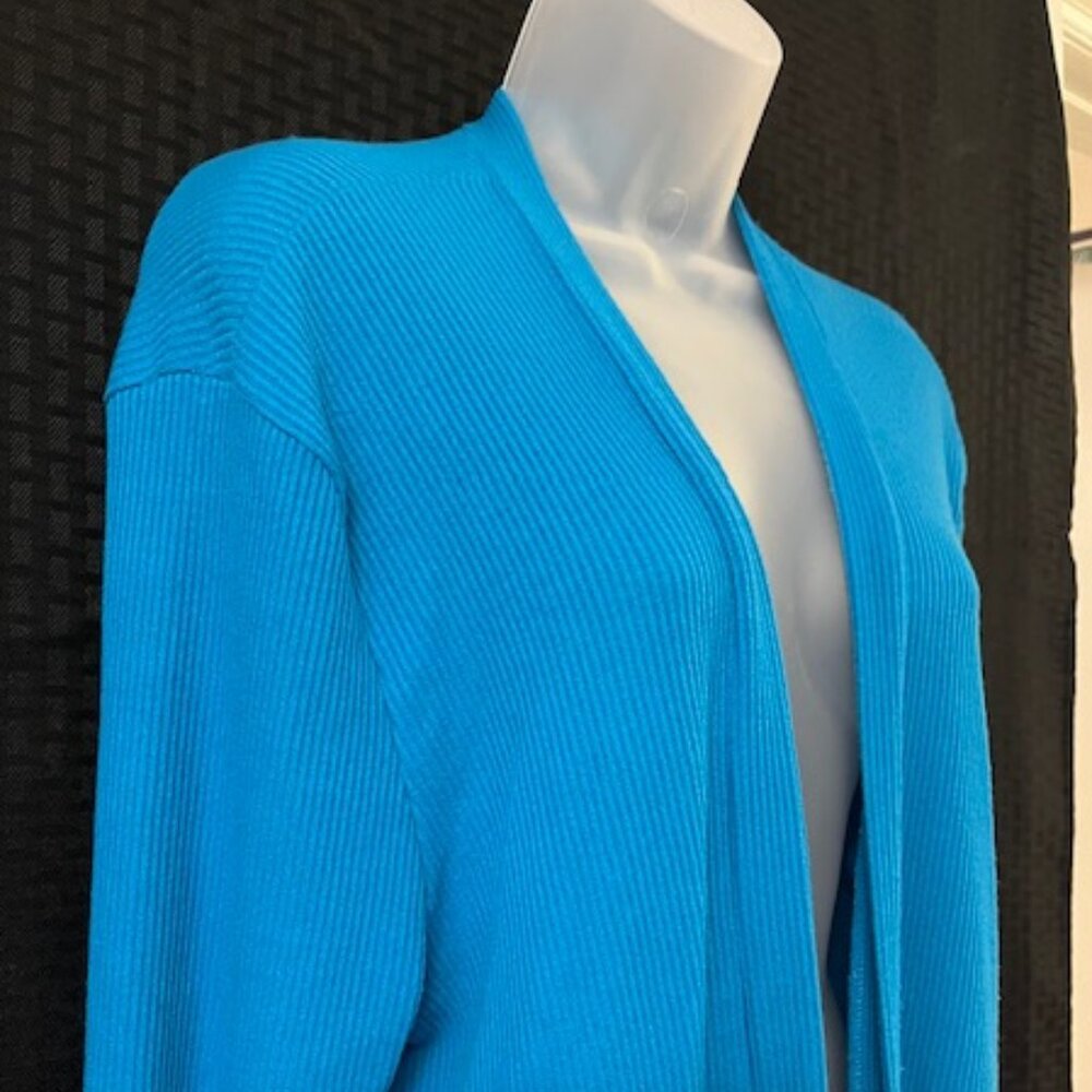 Beautiful Ribbed Cover Up Sweater - Picture 4 of 7